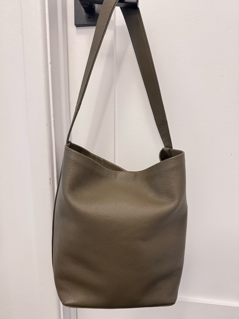 Zara pebbled leather bucket bag